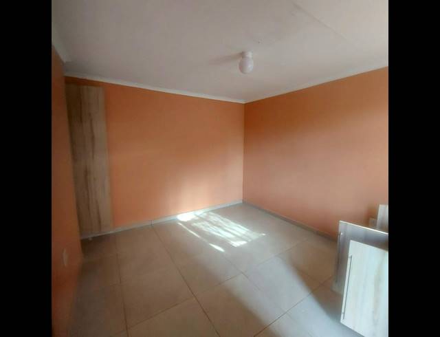 0 BEDROOM PROPERTY TO RENT IN PROTEA GLEN